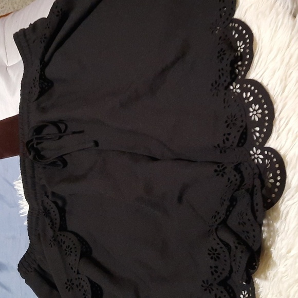 SHEIN Skort - Picture 4 of 8